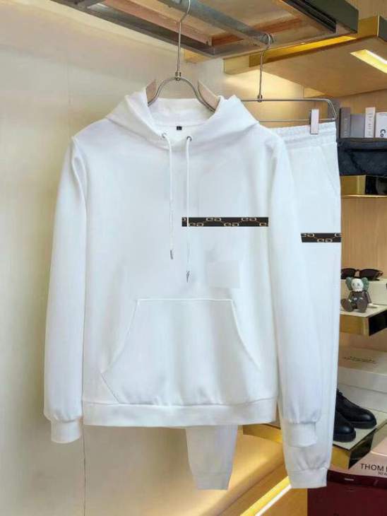 Picture of Gucci Sweater Suits _SKUGucciM-3XL12yn16039586